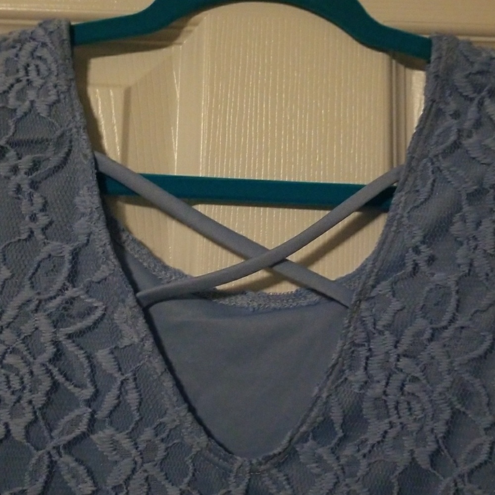 Dress - Picture 2 of 3
